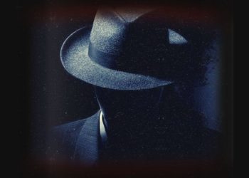 There is no photo of Murad Nersissian. This is photo of man wearing a fedora. His face is hidden.